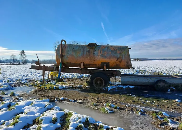 La Lune En Bulles Bed & Breakfast Presseux